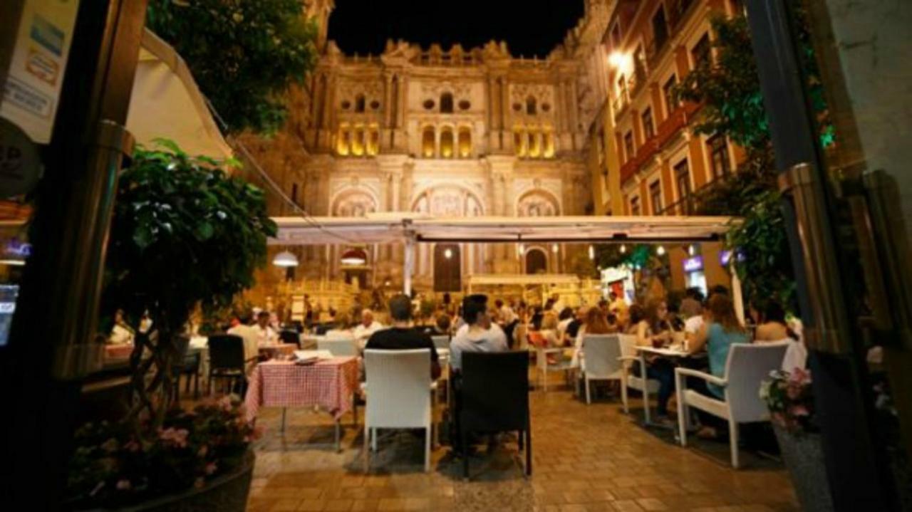Skysea Holidays Malaga Bailen Apartment Luaran gambar